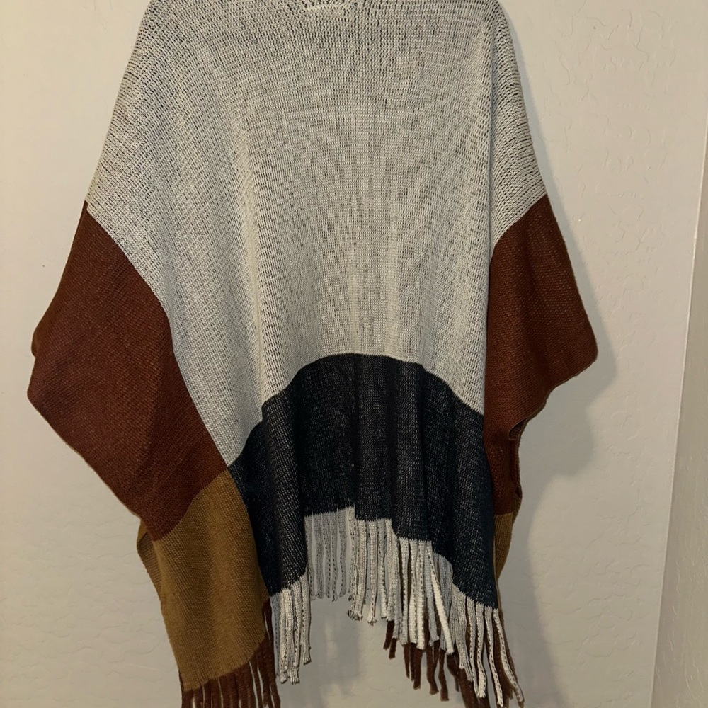 Colorblock Fringe Cardigan - Picture 3 of 4